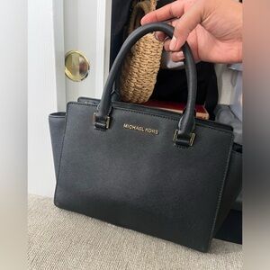 Michael Kors - Black Top Handle Bag